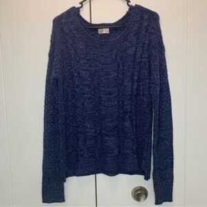 SO Juniors Blue Knit Sweater Size Medium